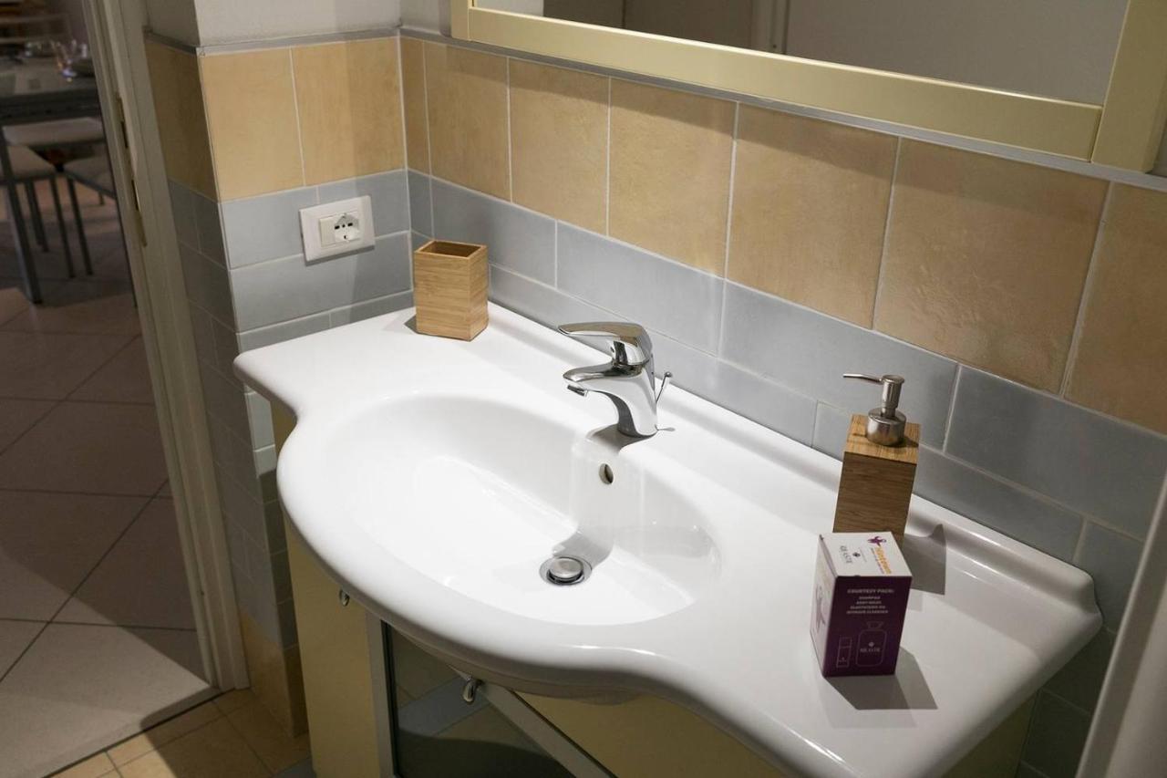 Ferienwohnung Altido Charming Apt With Terrace Next To Giardino Scotto Pisa Exterior foto