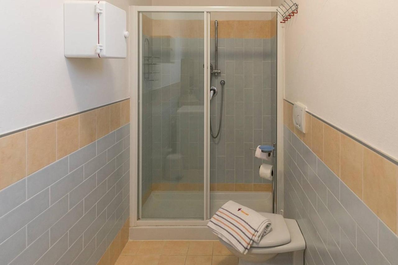 Ferienwohnung Altido Charming Apt With Terrace Next To Giardino Scotto Pisa Exterior foto
